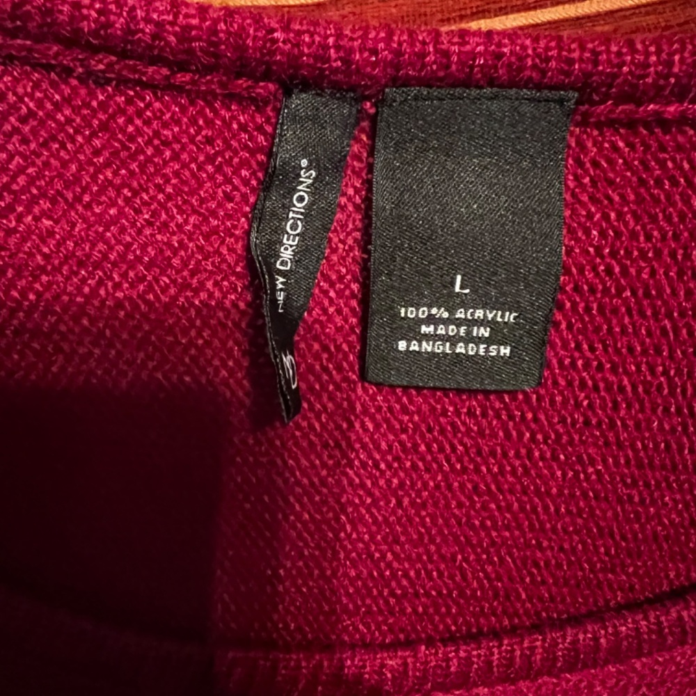 Ladies Sweater - Picture 8 of 8